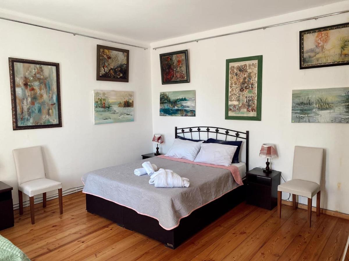 فندق Artist'S House Tetritskaro المظهر الخارجي الصورة